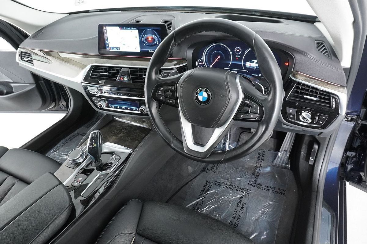 2019 BMW 5 30i LUXURY LINE G30 MY18