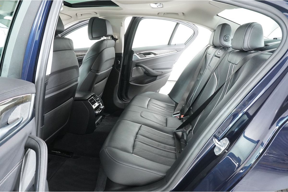 2019 BMW 5 30i LUXURY LINE G30 MY18
