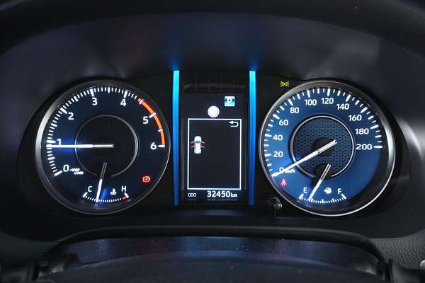2022 Toyota FORTUNER GXL PREMIUM INTERIOR GUN156R