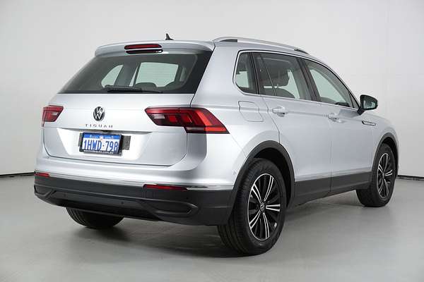 2023 Volkswagen TIGUAN 110TSI LIFE AX MY23 UPDATE