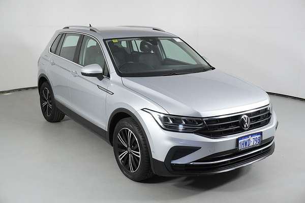 2023 Volkswagen TIGUAN 110TSI LIFE AX MY23 UPDATE