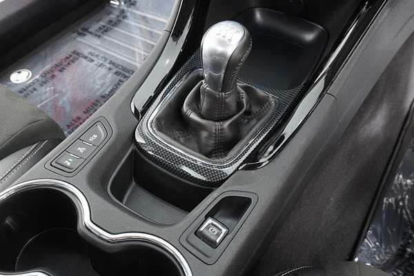 2015 Holden UTE SV6 VF II REAR WHEEL DRIVE