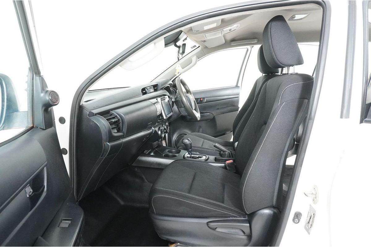 2019 Toyota Hilux SR GUN126R 4X4