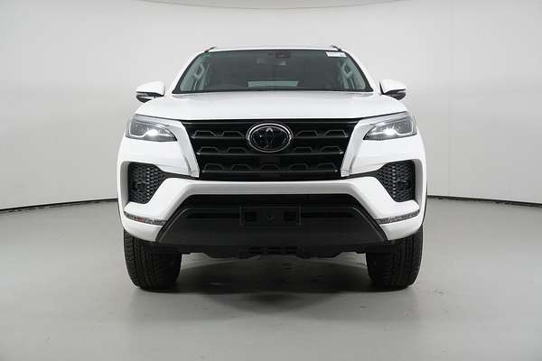 2023 Toyota Fortuner GXL GUN156R
