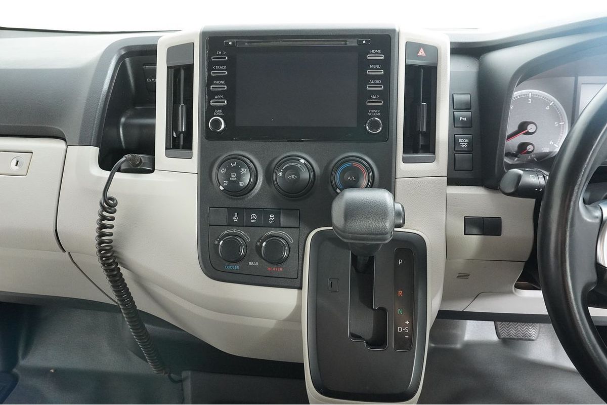 2020 Toyota Hiace COMMUTER (12 SEATS) GDH322R
