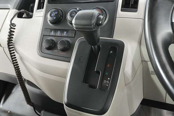 2020 Toyota Hiace COMMUTER (12 SEATS) GDH322R
