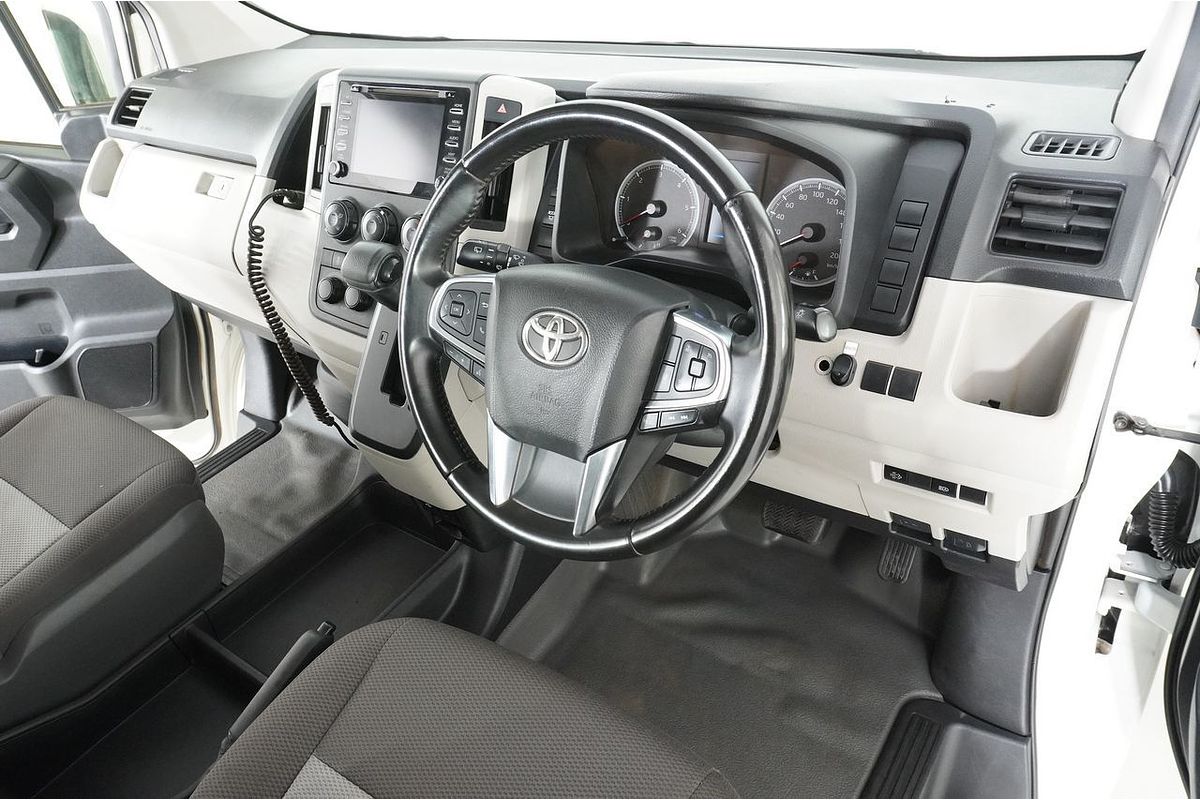 2020 Toyota Hiace COMMUTER (12 SEATS) GDH322R