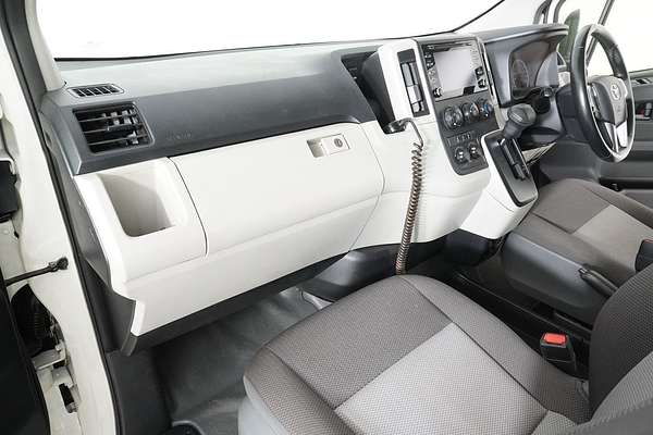 2020 Toyota Hiace COMMUTER (12 SEATS) GDH322R