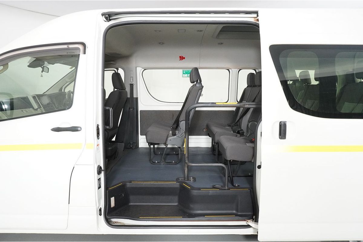 2020 Toyota Hiace COMMUTER (12 SEATS) GDH322R