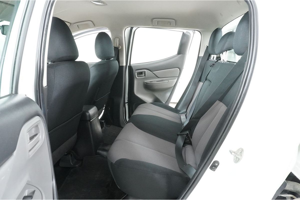 2017 Mitsubishi TRITON GLX MQ MY17 REAR WHEEL DRIVE