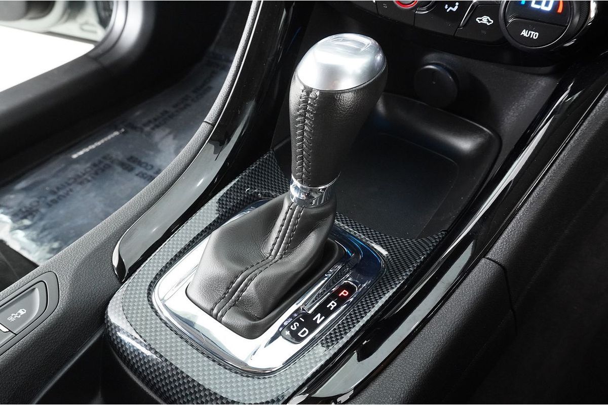 2014 Holden COMMODORE SV6 STORM VF