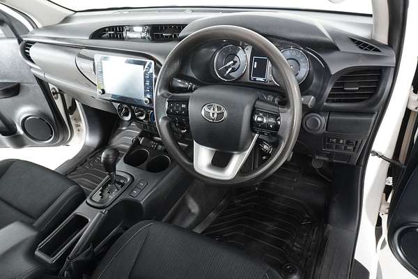 2021 Toyota Hilux SR GUN126R 4X4