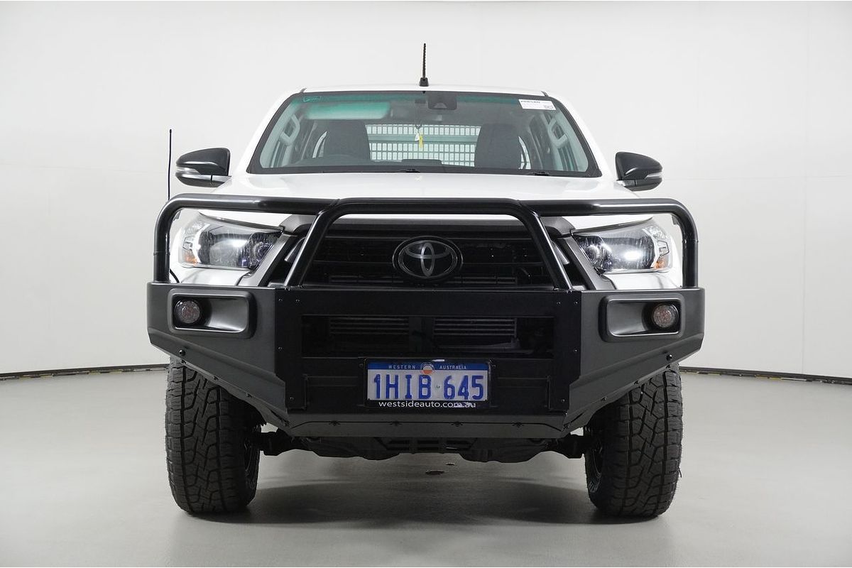 2021 Toyota HILUX SR (4x4) GUN126R FACELIFT 4X4