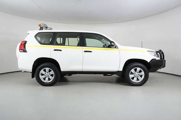 2022 Toyota Landcruiser Prado GX GDJ150R