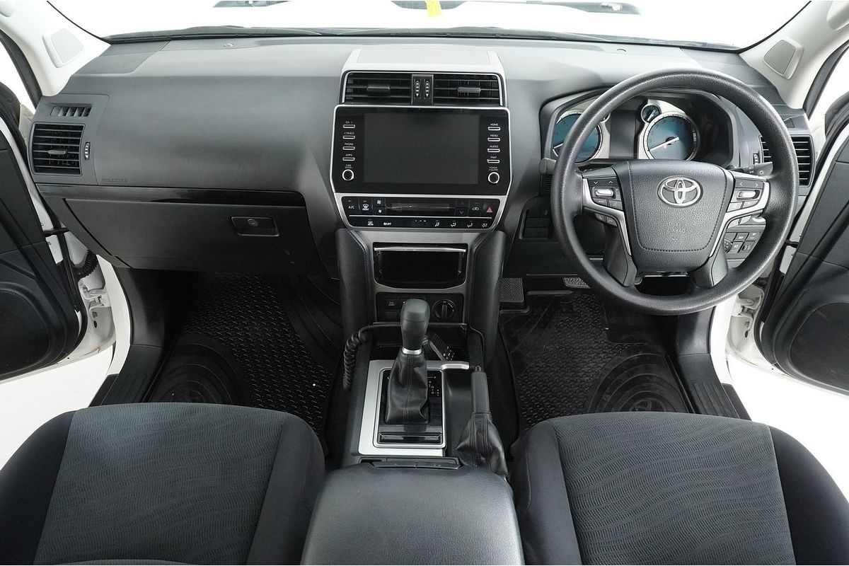 2022 Toyota Landcruiser Prado GX GDJ150R