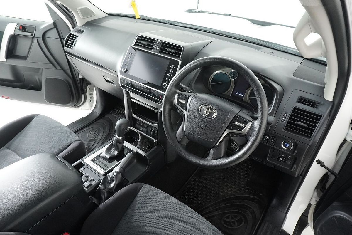 2022 Toyota Landcruiser Prado GX GDJ150R