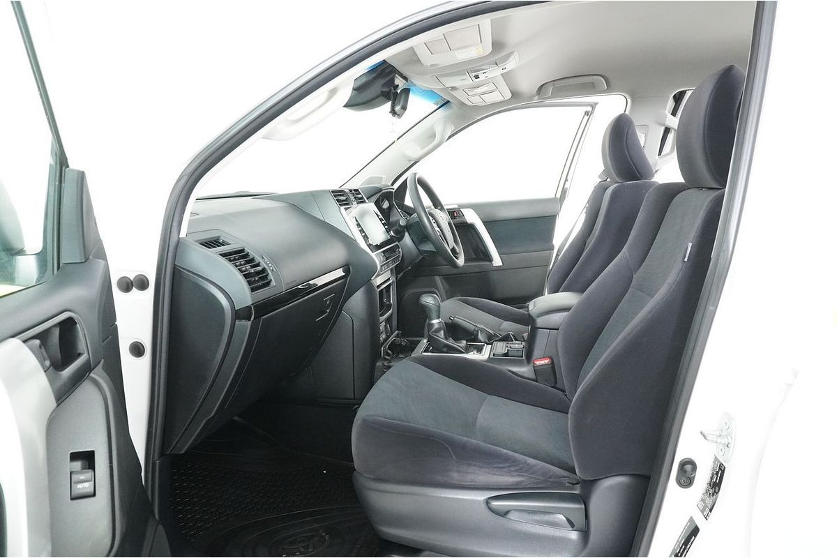 2022 Toyota Landcruiser Prado GX GDJ150R