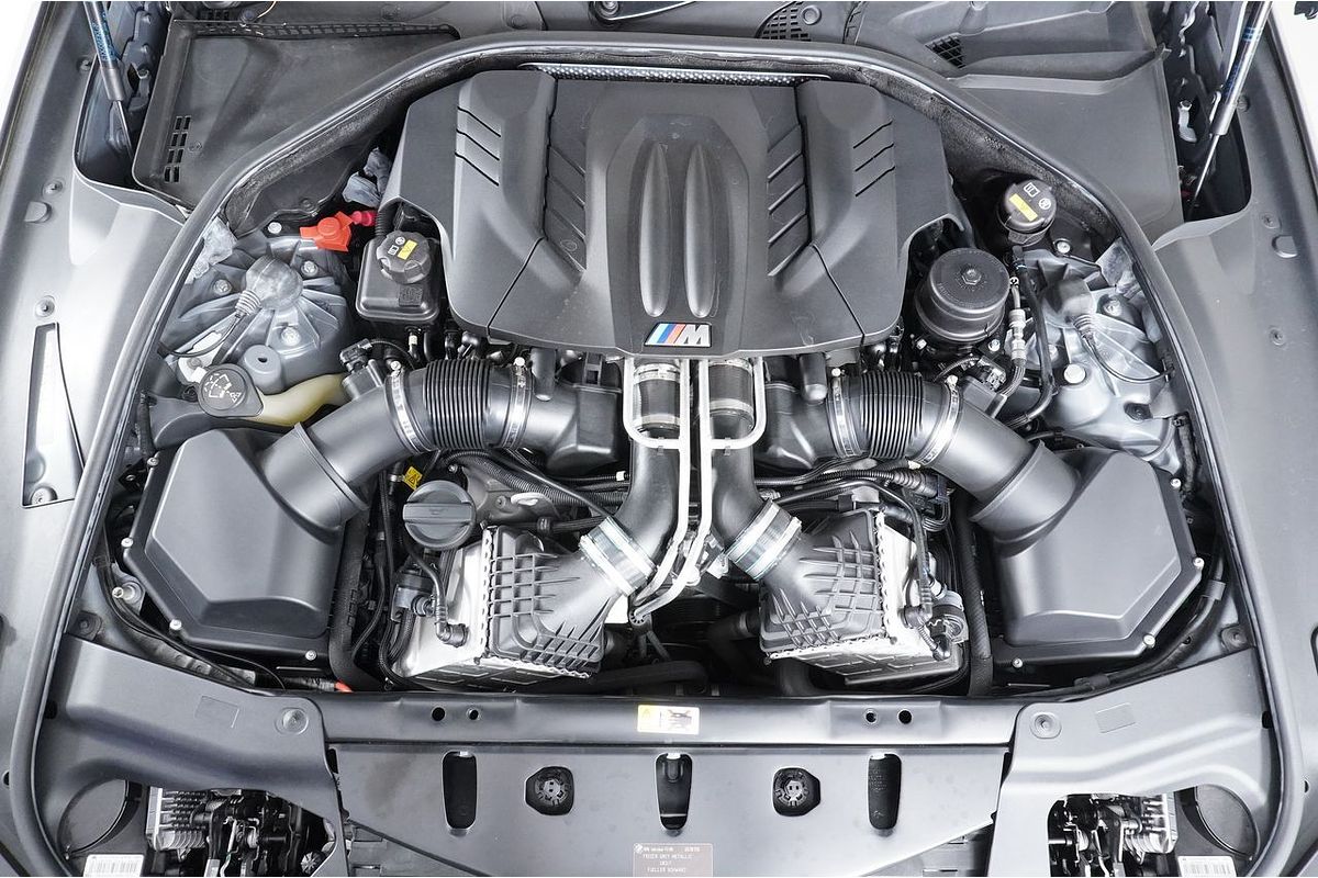 2018 BMW M6  F13 LCI