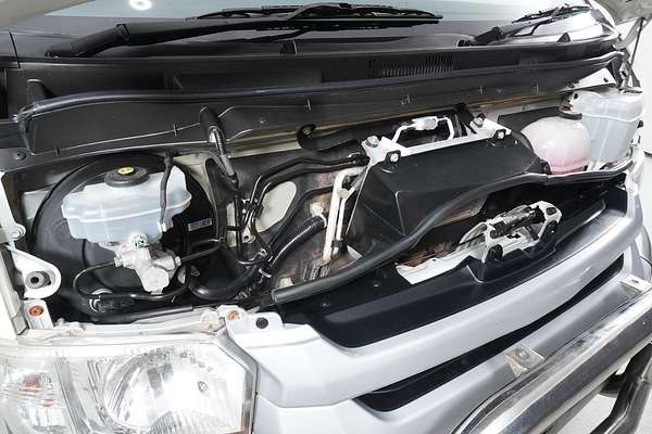 2018 Toyota Hiace COMMUTER KDH223R MY16