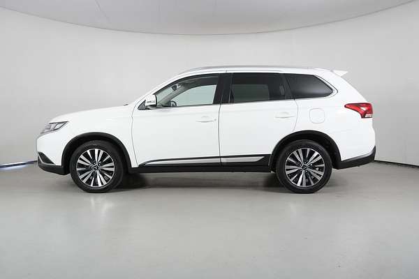 2021 Mitsubishi Outlander LS ZL