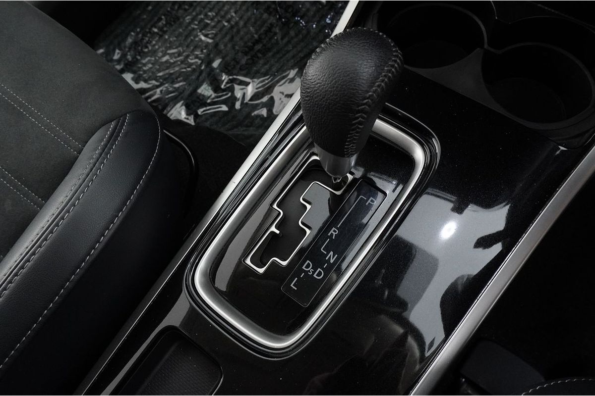 2021 Mitsubishi Outlander LS ZL