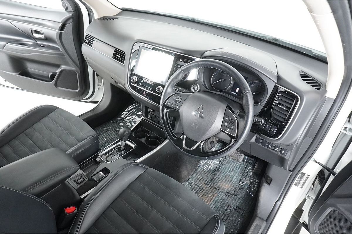 2021 Mitsubishi Outlander LS ZL