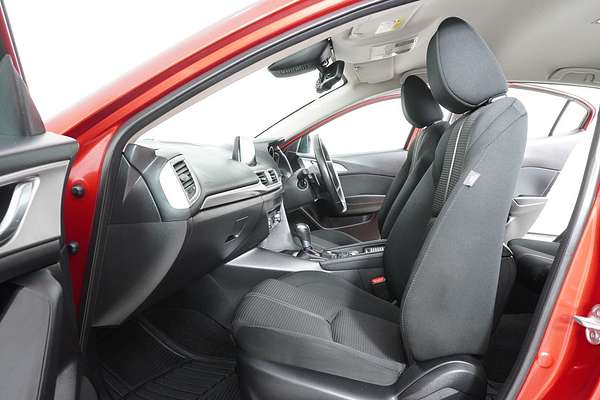 2016 Mazda MAZDA3 SP25 BN Series