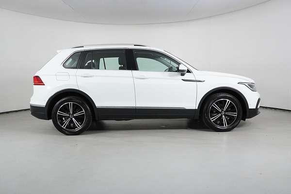 2023 Volkswagen TIGUAN 110TSI LIFE AX MY23 UPDATE