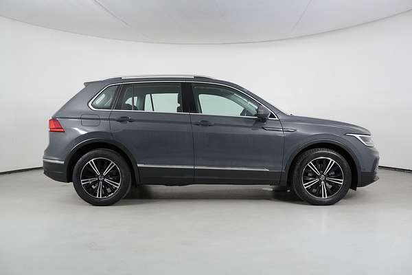 2023 Volkswagen TIGUAN 110TSI LIFE AX MY23 UPDATE