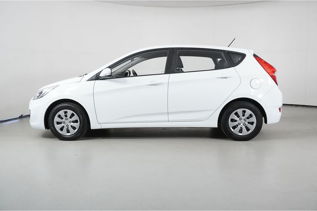2017 Hyundai ACCENT ACTIVE RB4 MY17