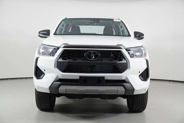 2024 Toyota HILUX SR (4x4) GUN126R 4X4