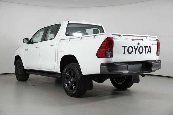 2024 Toyota HILUX SR (4x4) GUN126R 4X4