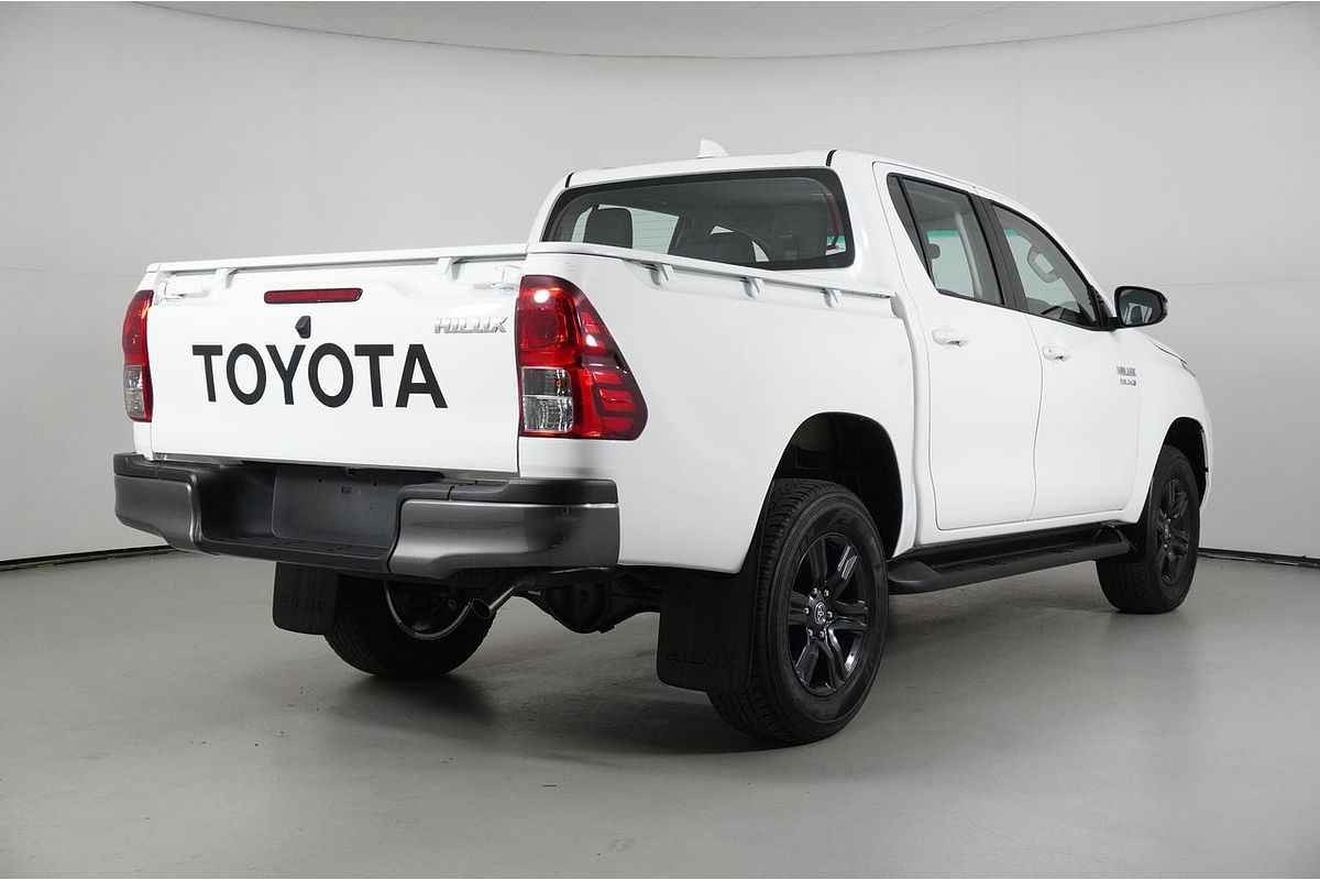2024 Toyota HILUX SR (4x4) GUN126R 4X4