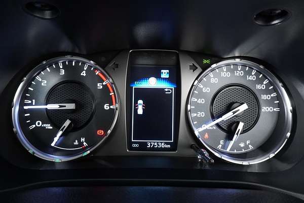 2024 Toyota HILUX SR (4x4) GUN126R 4X4