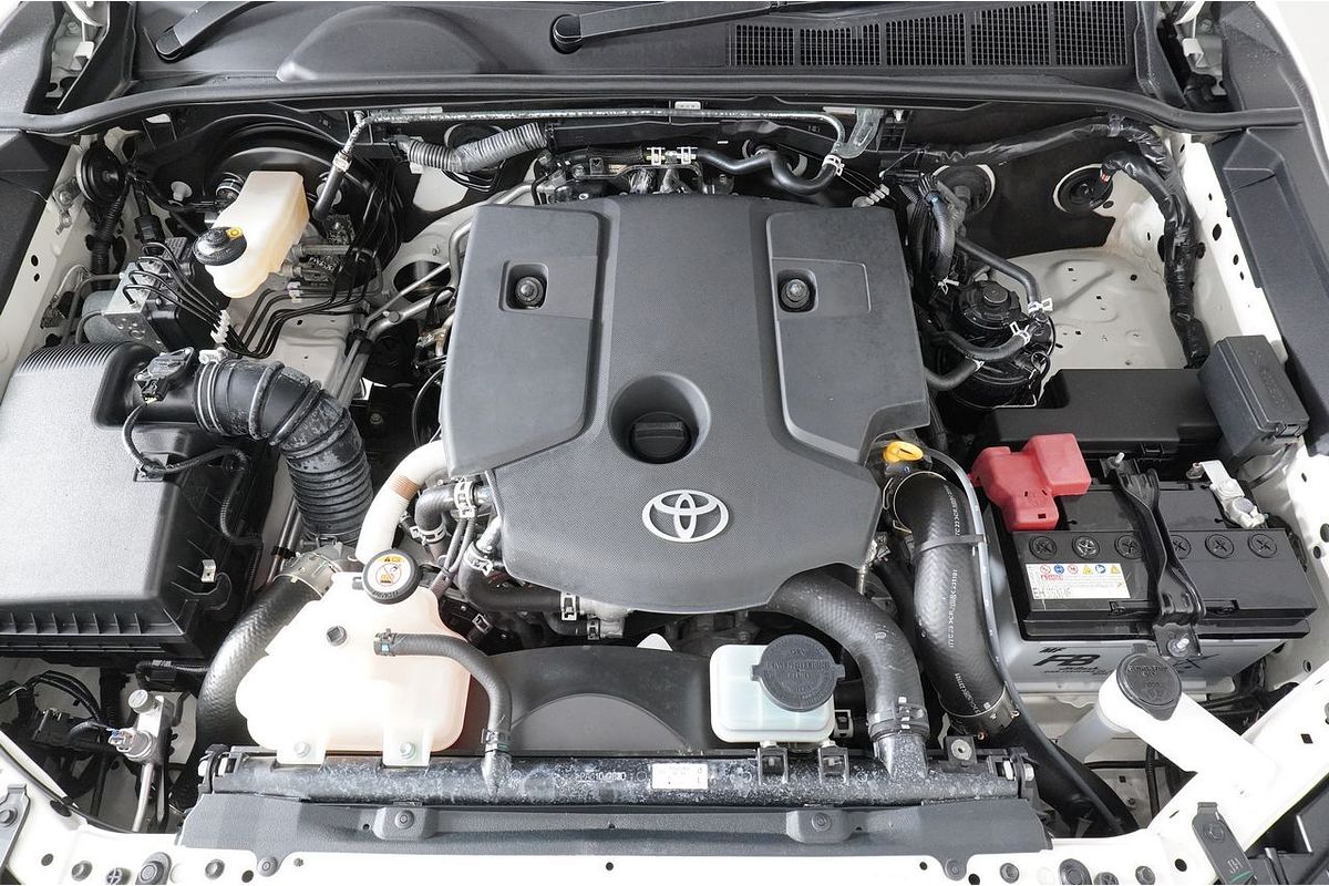2024 Toyota HILUX SR (4x4) GUN126R 4X4
