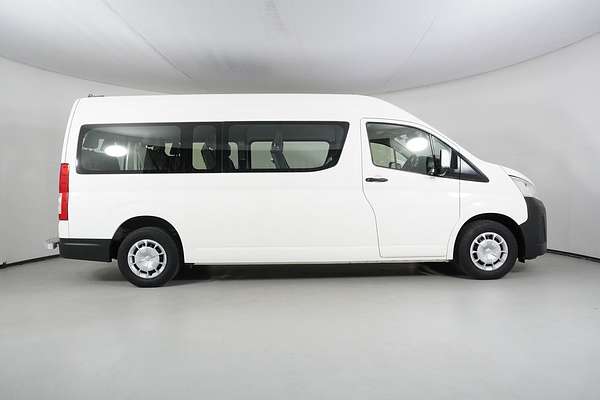 2020 Toyota Hiace Commuter GDH322R