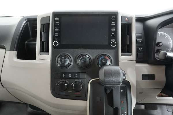 2020 Toyota Hiace Commuter GDH322R