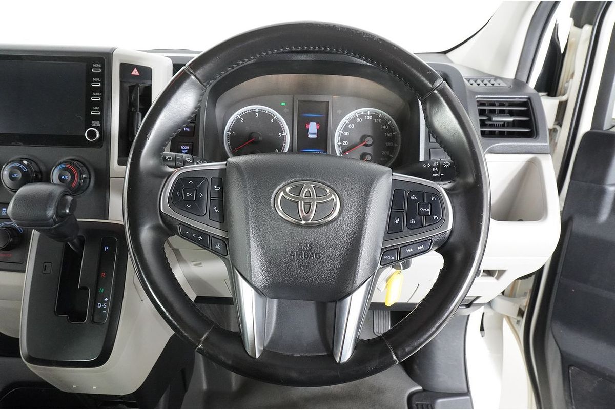 2020 Toyota Hiace Commuter GDH322R
