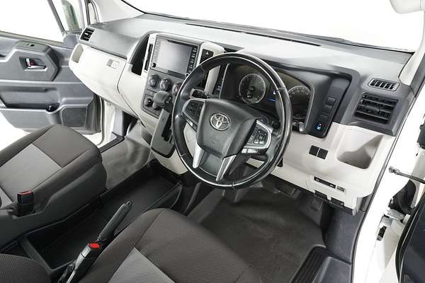 2020 Toyota Hiace Commuter GDH322R