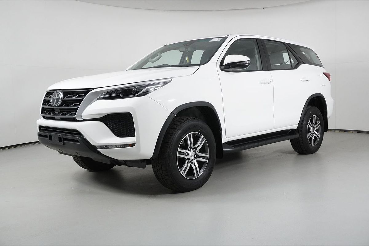 2023 Toyota Fortuner GXL GUN156R
