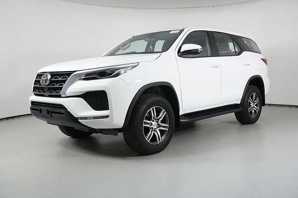 2023 Toyota Fortuner GXL GUN156R