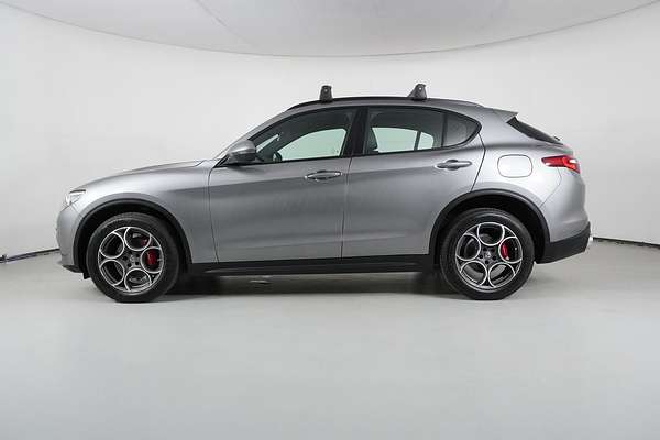 2019 Alfa Romeo STELVIO  949