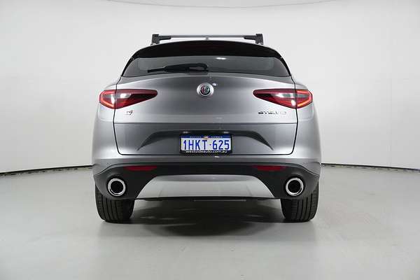 2019 Alfa Romeo STELVIO  949