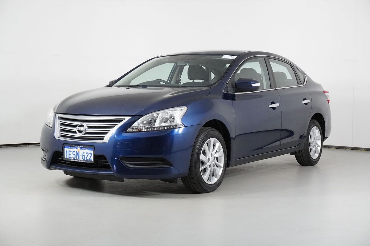 2013 Nissan PULSAR ST B17