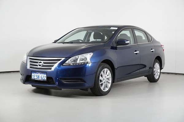 2013 Nissan PULSAR ST B17
