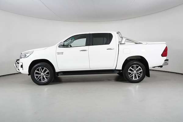 2018 Toyota HILUX SR5 (4x4) GUN126R MY19 4X4