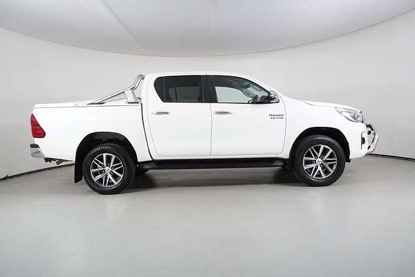 2018 Toyota HILUX SR5 (4x4) GUN126R MY19 4X4