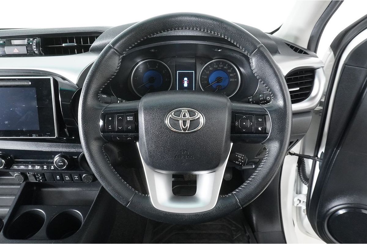 2018 Toyota HILUX SR5 (4x4) GUN126R MY19 4X4