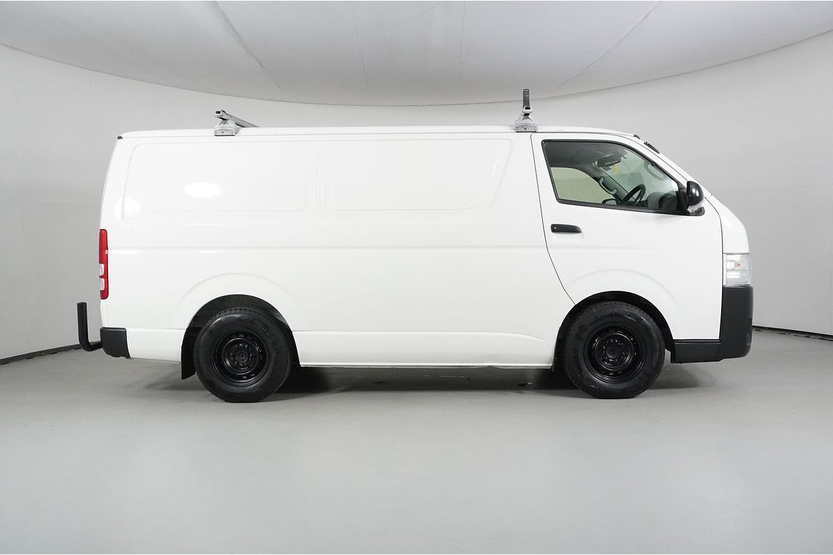 2017 Toyota Hiace KDH201R LWB