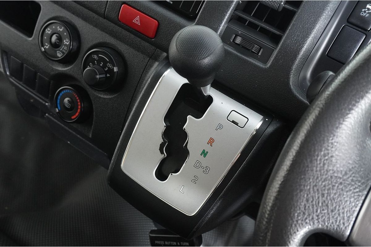 2017 Toyota Hiace KDH201R LWB